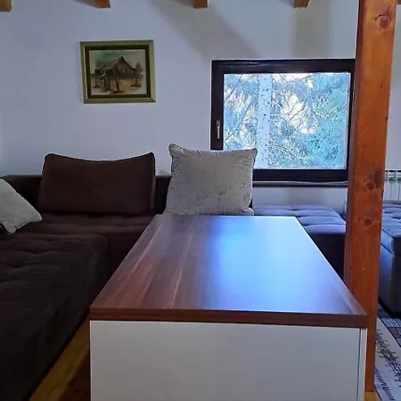 Vikendica Forest Gasthof Hadžići